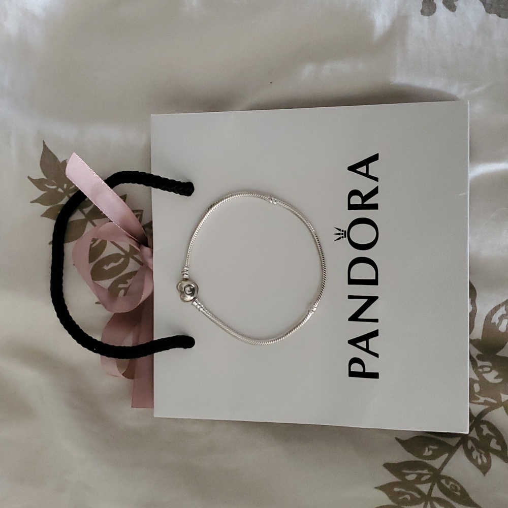 Pandora Heart Bracelet New With Bag